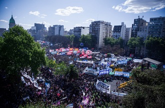 http://www.lacorameco.com.ar/imagenes/marcha-universitaria2.jpg